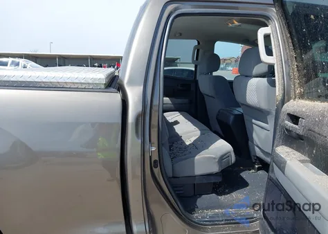 2013 Toyota Tundra Grade 4.6L V8 из США, поврежденный, VIN 5TFRM5F15DX066372